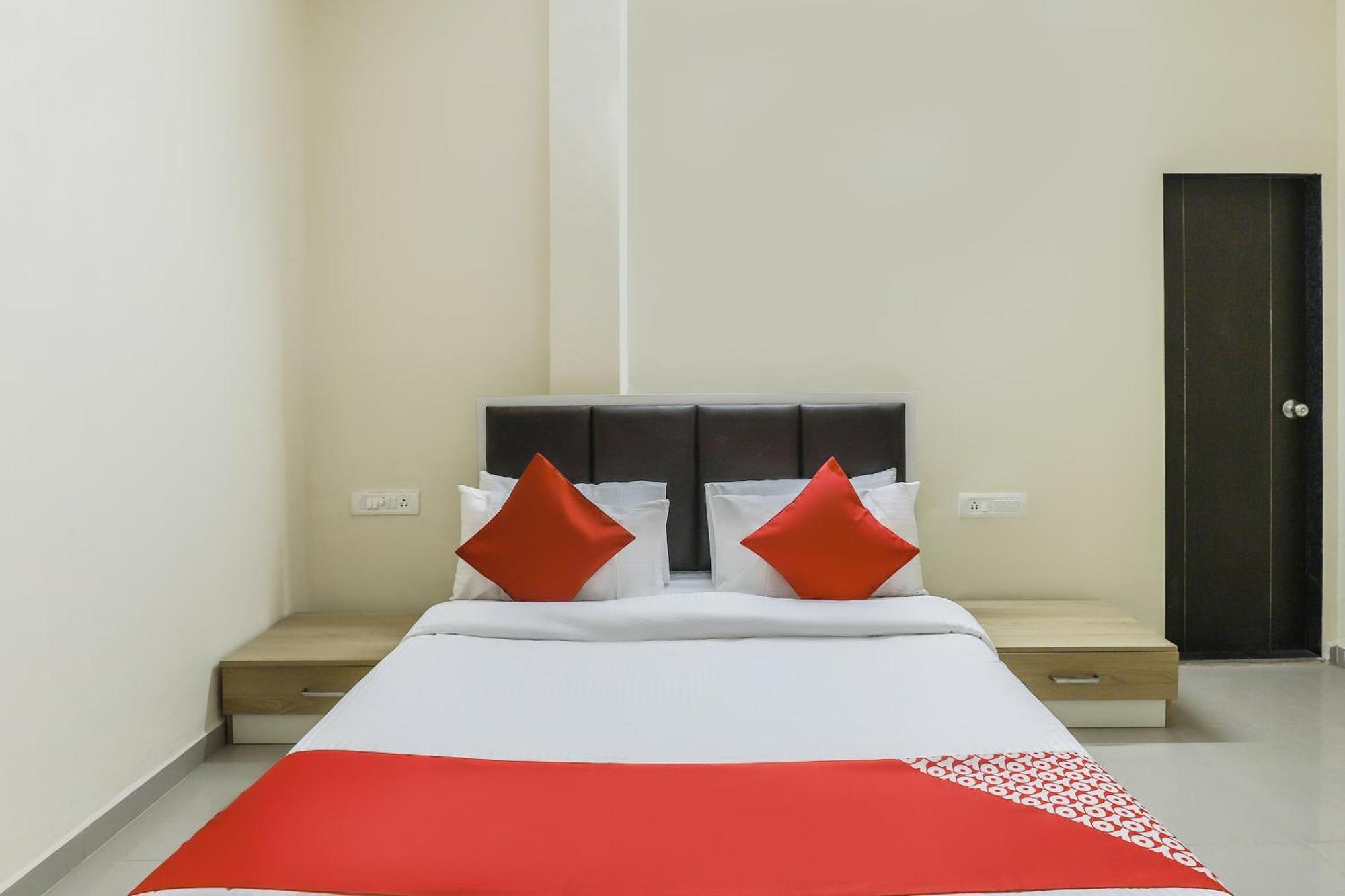 Hotel O Zion Inn Vapi Exterior photo
